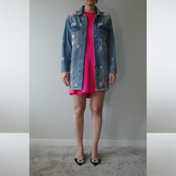 Dilvin Embroidered Denim Jacket with Back Slogan Size 4 / 36 / S - Picture 2 of 6